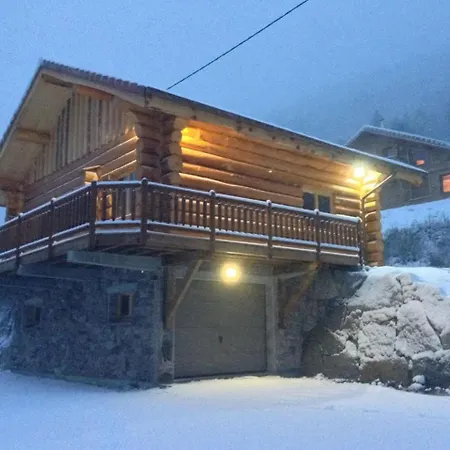 En Rondins, Proche Des Pistes, 8p シャレー *